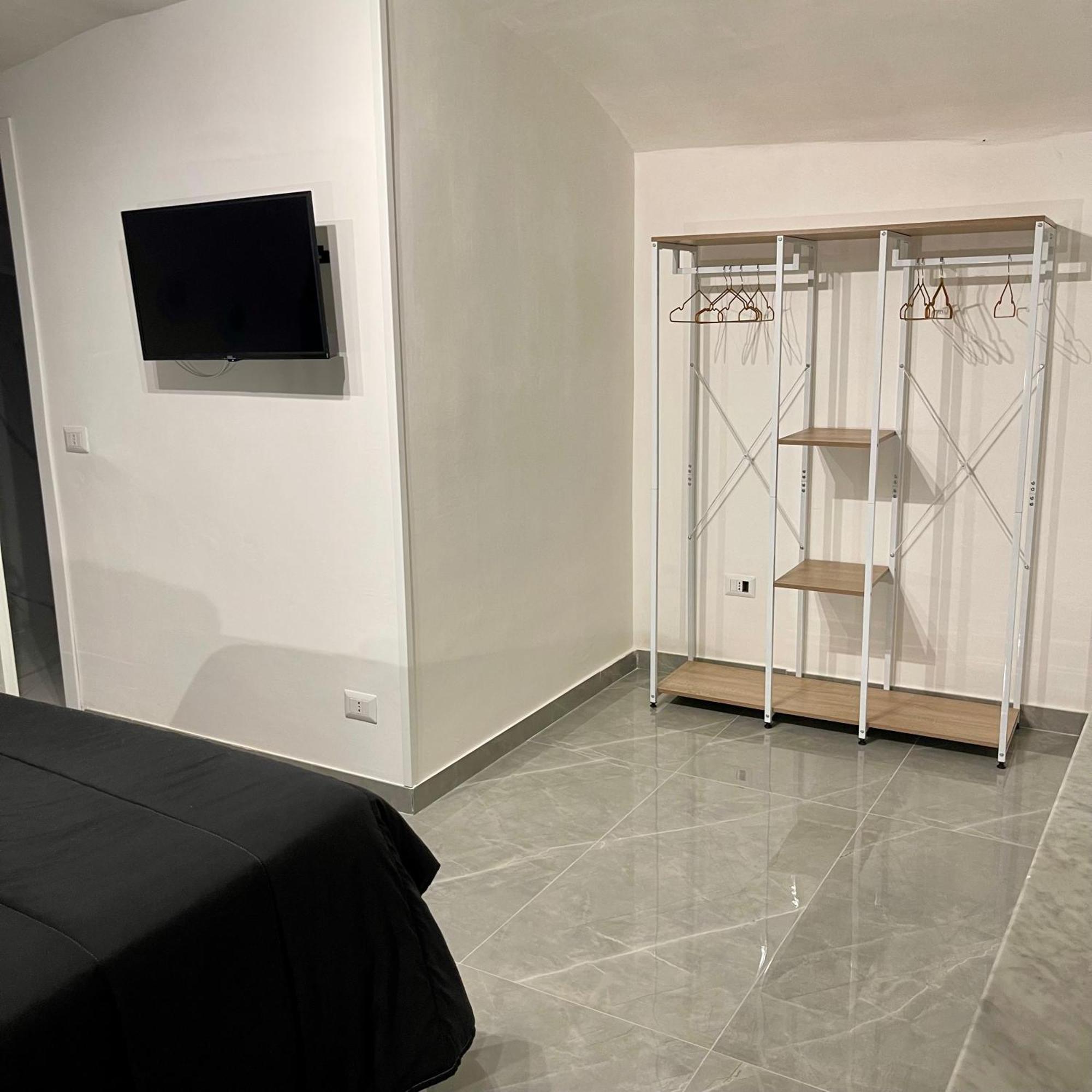 Nanninella Home Наполи Екстериор снимка