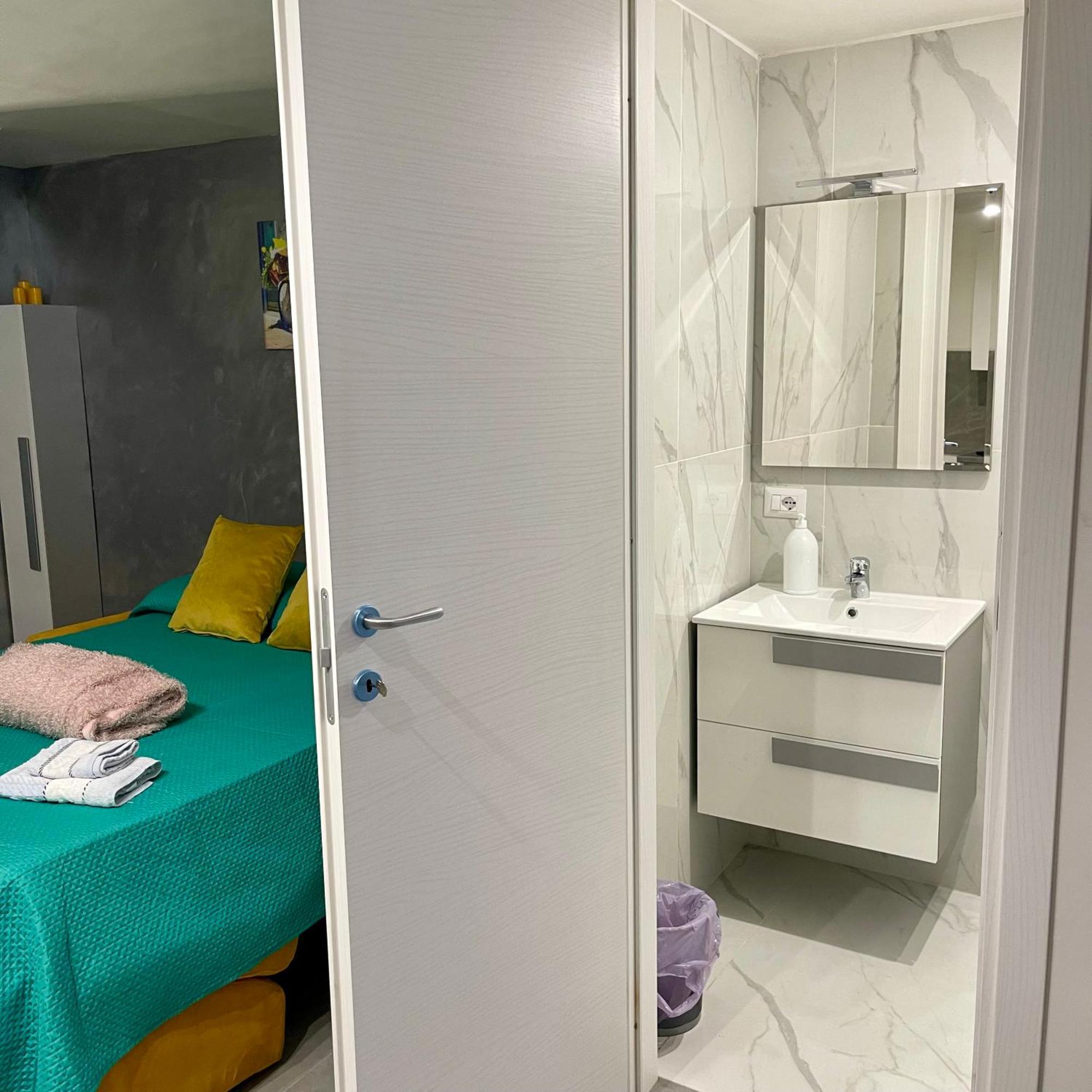 Nanninella Home Наполи Екстериор снимка